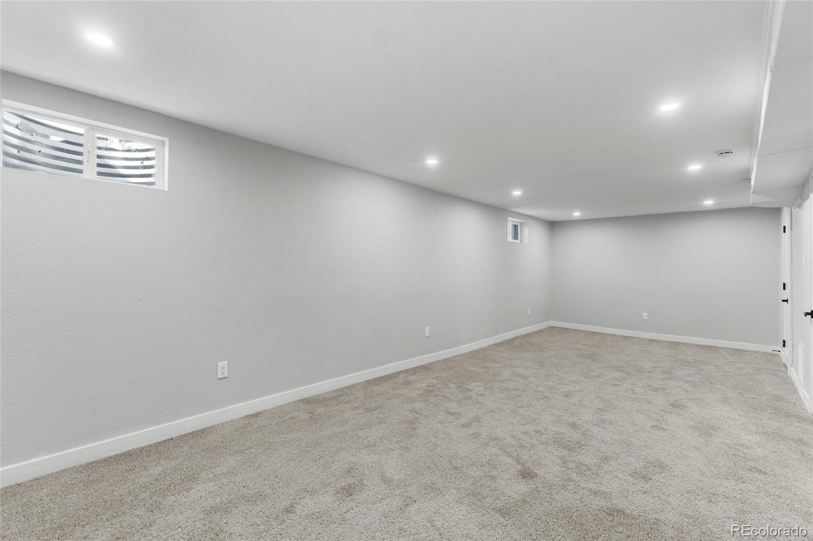 MLS Image #17 for 7946  joan drive,denver, Colorado