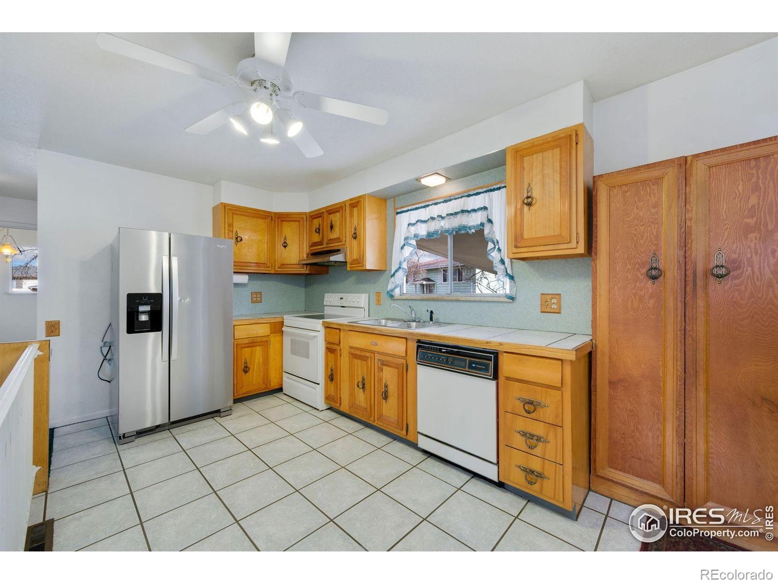MLS Image #11 for 1402  25th ave ct,greeley, Colorado