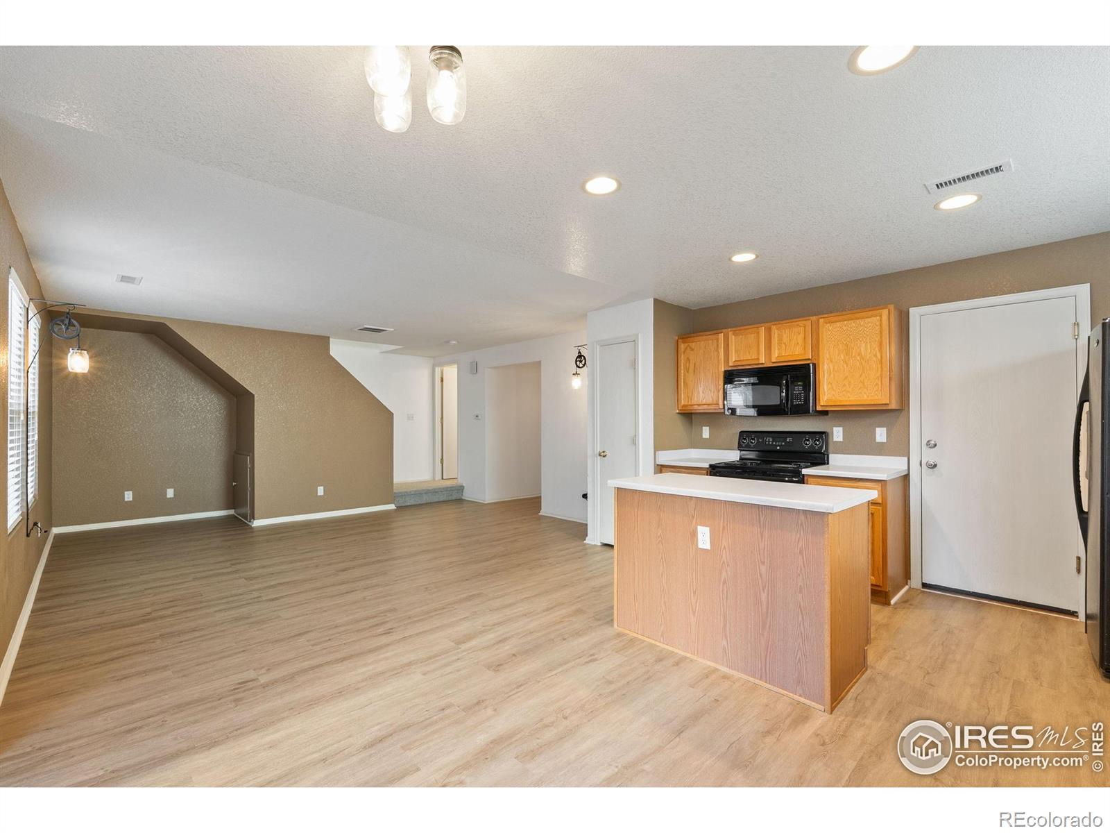 MLS Image #5 for 10712  butte drive,longmont, Colorado