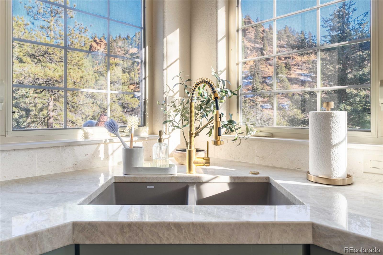 MLS Image #13 for 1344  sun valley lane,manitou springs, Colorado