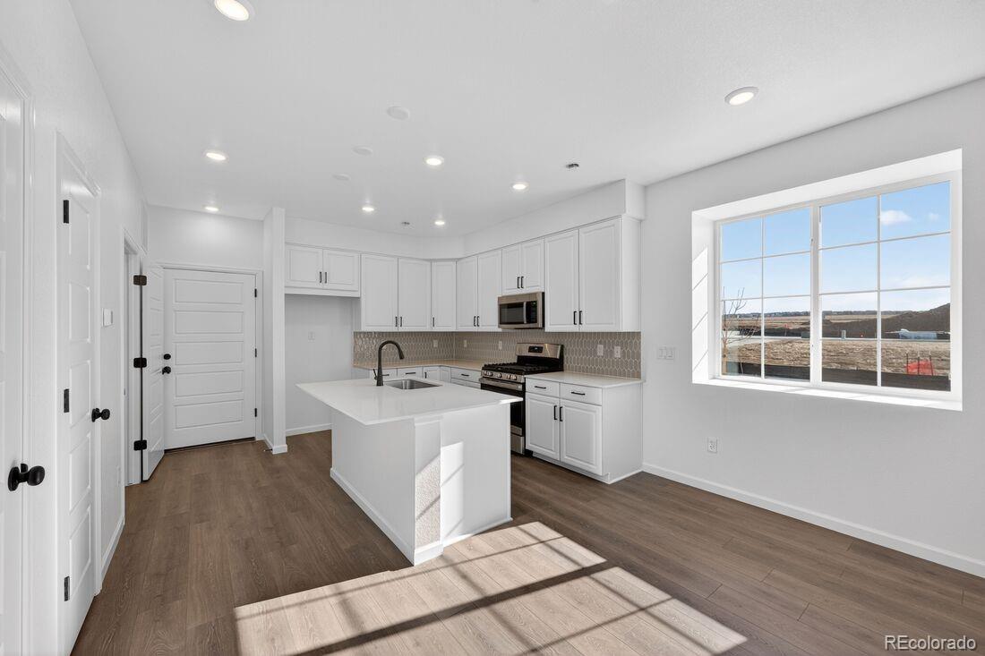 MLS Image #5 for 6721 e 148th drive 1,thornton, Colorado
