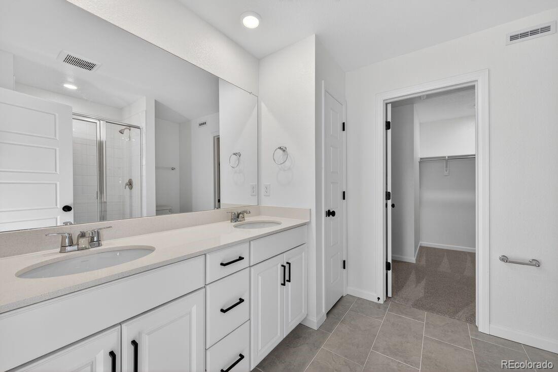MLS Image #7 for 6721 e 148th drive 1,thornton, Colorado