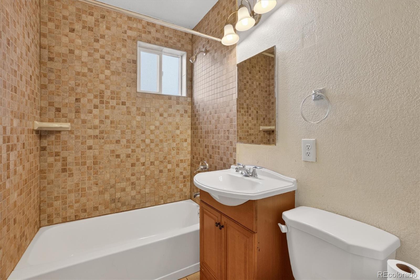 MLS Image #10 for 945  lipan street,denver, Colorado