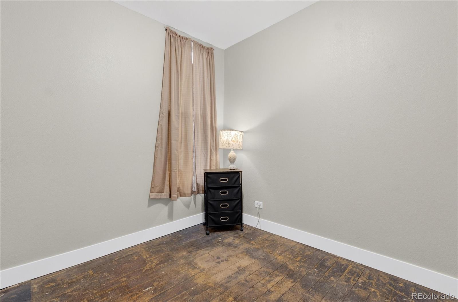 MLS Image #11 for 945  lipan street,denver, Colorado