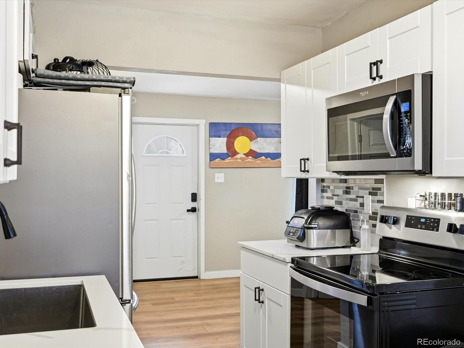 MLS Image #10 for 1883 s perry way,denver, Colorado