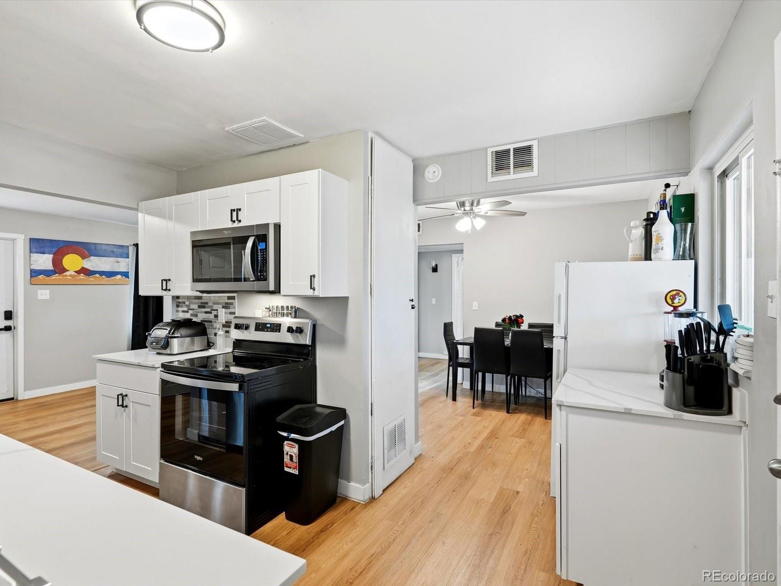 MLS Image #14 for 1883 s perry way,denver, Colorado