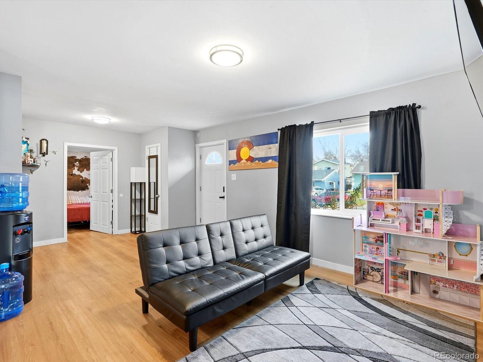 MLS Image #17 for 1883 s perry way,denver, Colorado