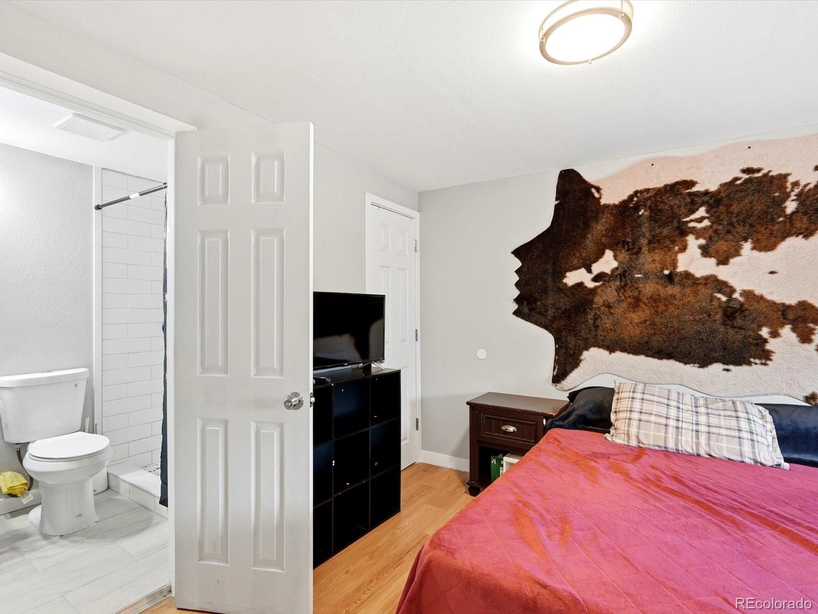 MLS Image #20 for 1883 s perry way,denver, Colorado
