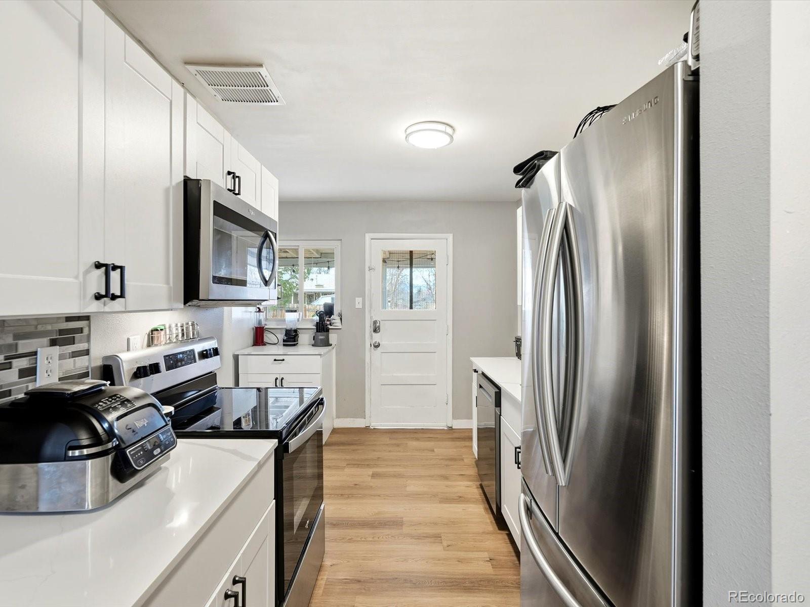 MLS Image #6 for 1883 s perry way,denver, Colorado