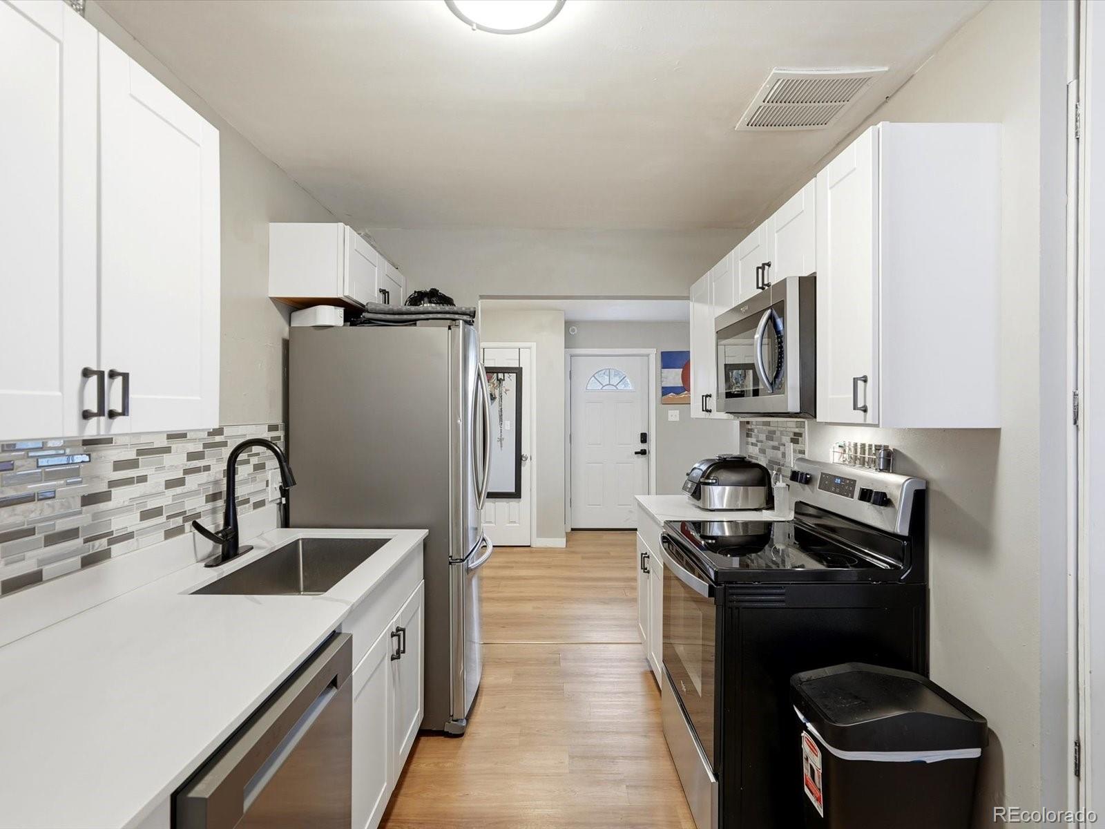 MLS Image #7 for 1883 s perry way,denver, Colorado