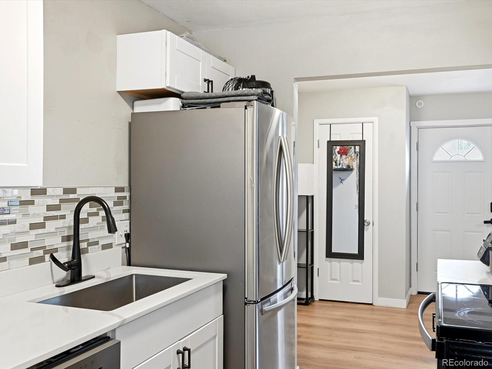 MLS Image #9 for 1883 s perry way,denver, Colorado