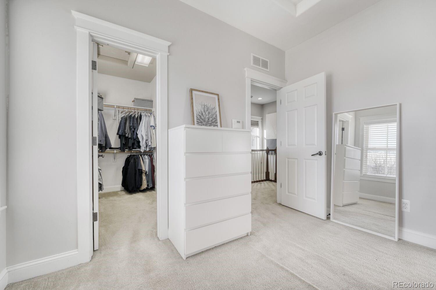 MLS Image #11 for 8461 e 21st avenue,denver, Colorado