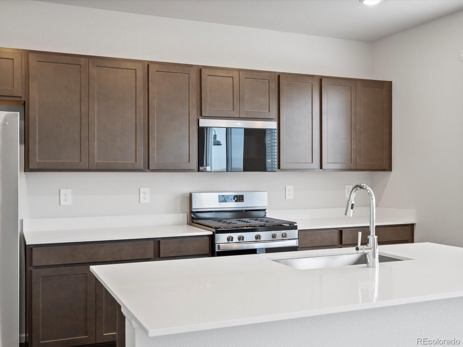 MLS Image #10 for 17538 e 90th place,commerce city, Colorado