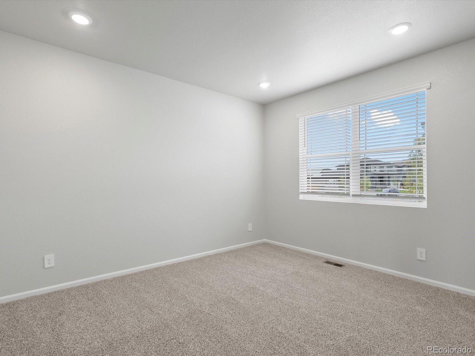 MLS Image #3 for 17538 e 90th place,commerce city, Colorado