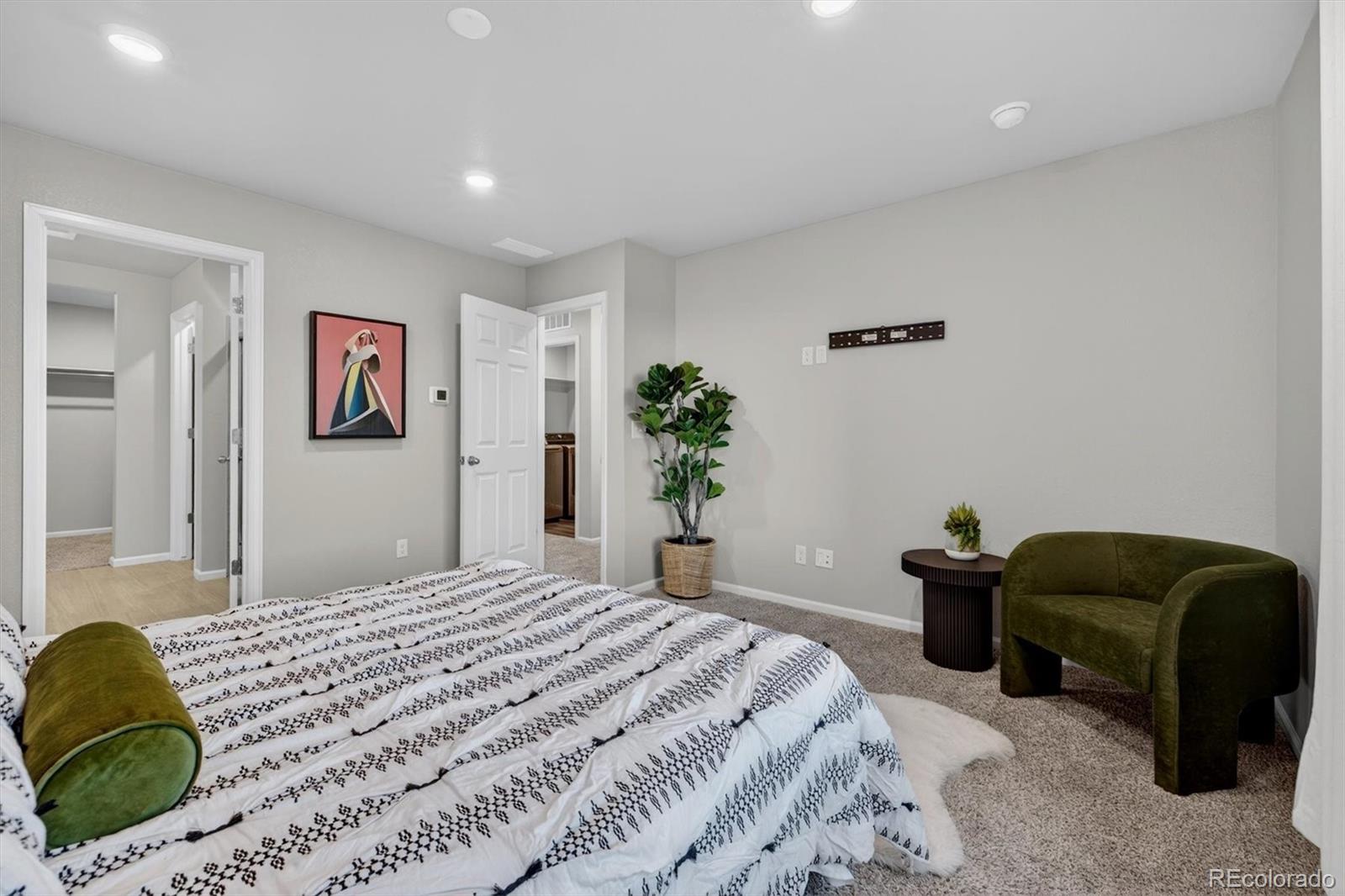 MLS Image #15 for 6128 n lisbon street,aurora, Colorado