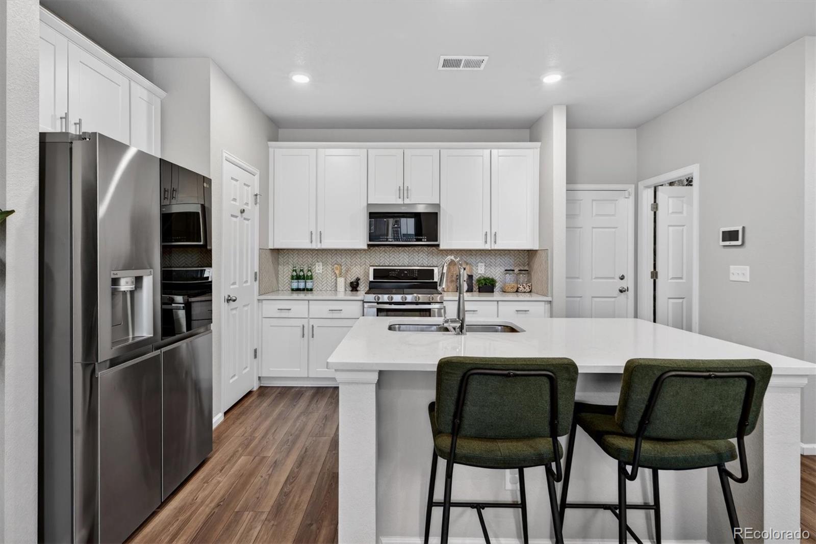 MLS Image #8 for 6128 n lisbon street,aurora, Colorado