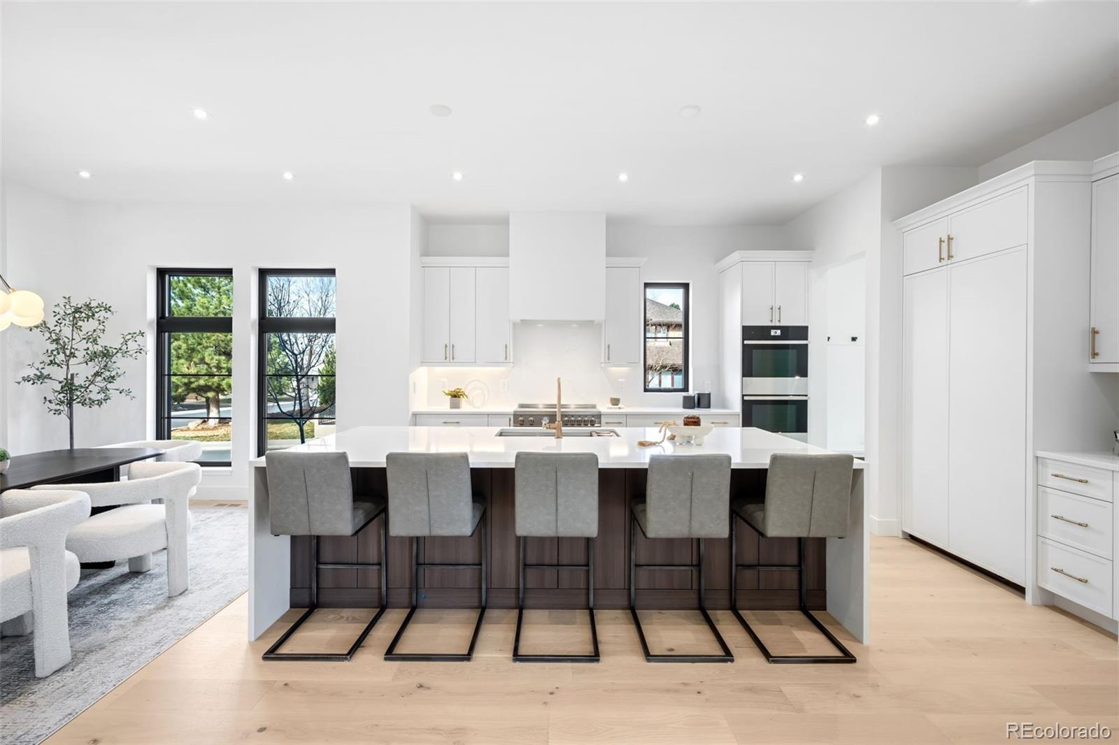 MLS Image #12 for 3400 s bellaire street,denver, Colorado