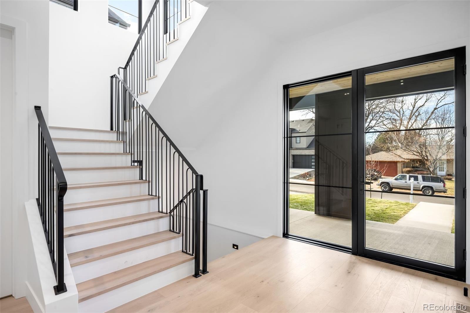 MLS Image #16 for 3400 s bellaire street,denver, Colorado