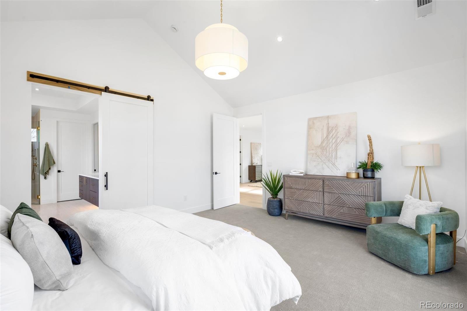 MLS Image #21 for 3400 s bellaire street,denver, Colorado