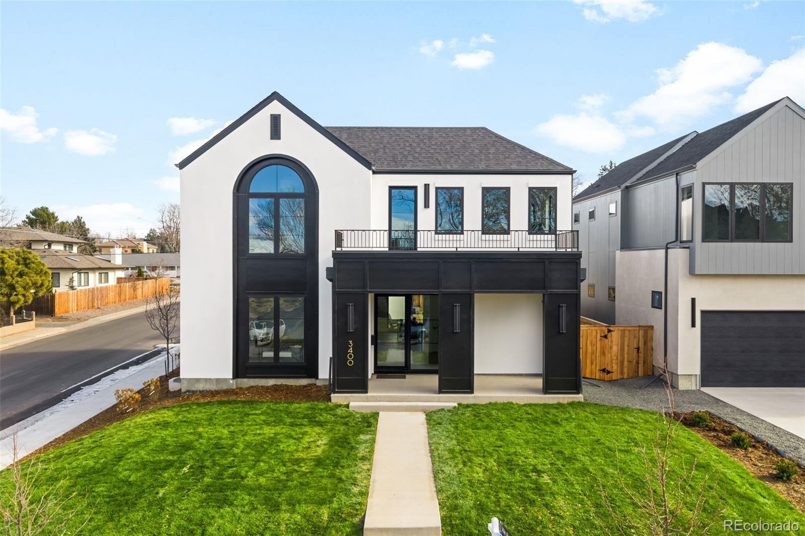 MLS Image #44 for 3400 s bellaire street,denver, Colorado