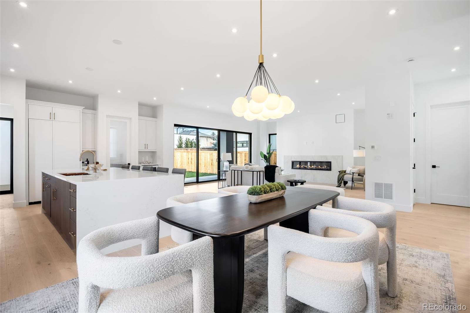 MLS Image #9 for 3400 s bellaire street,denver, Colorado