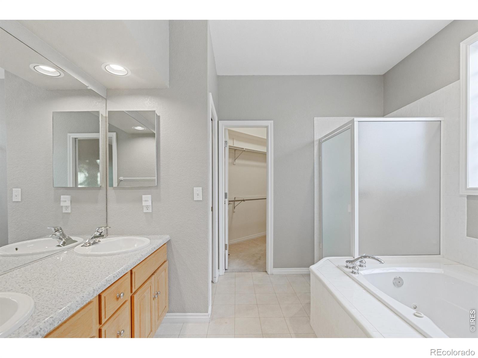 MLS Image #18 for 950  southridge greens boulevard,fort collins, Colorado