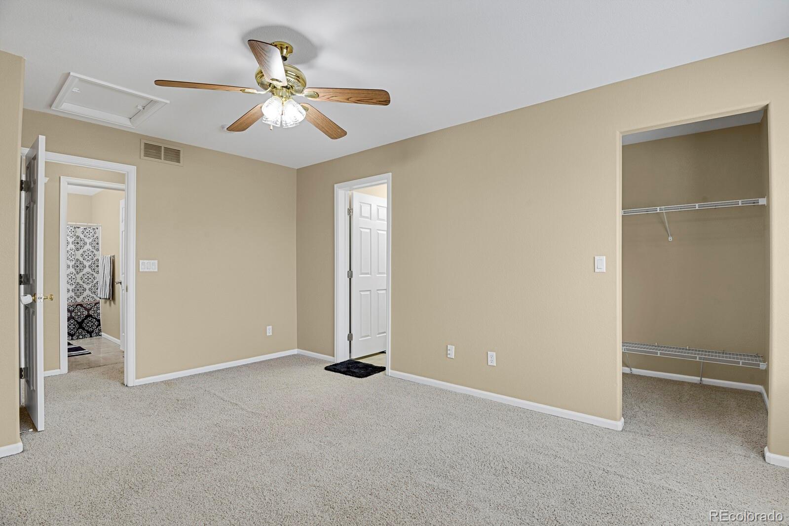 MLS Image #17 for 21507 e 43rd place,denver, Colorado