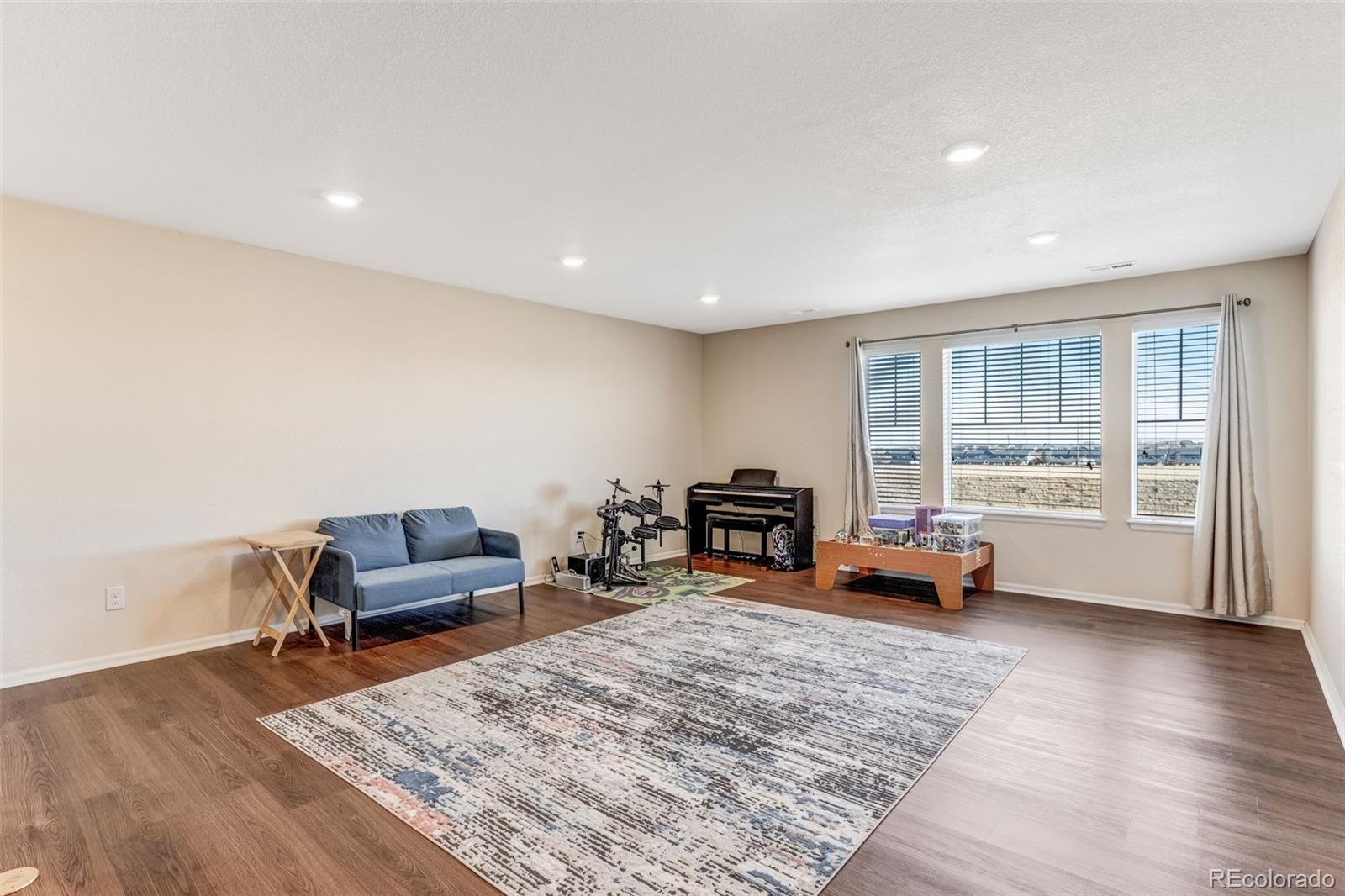 MLS Image #15 for 4934 s wenatchee circle,aurora, Colorado