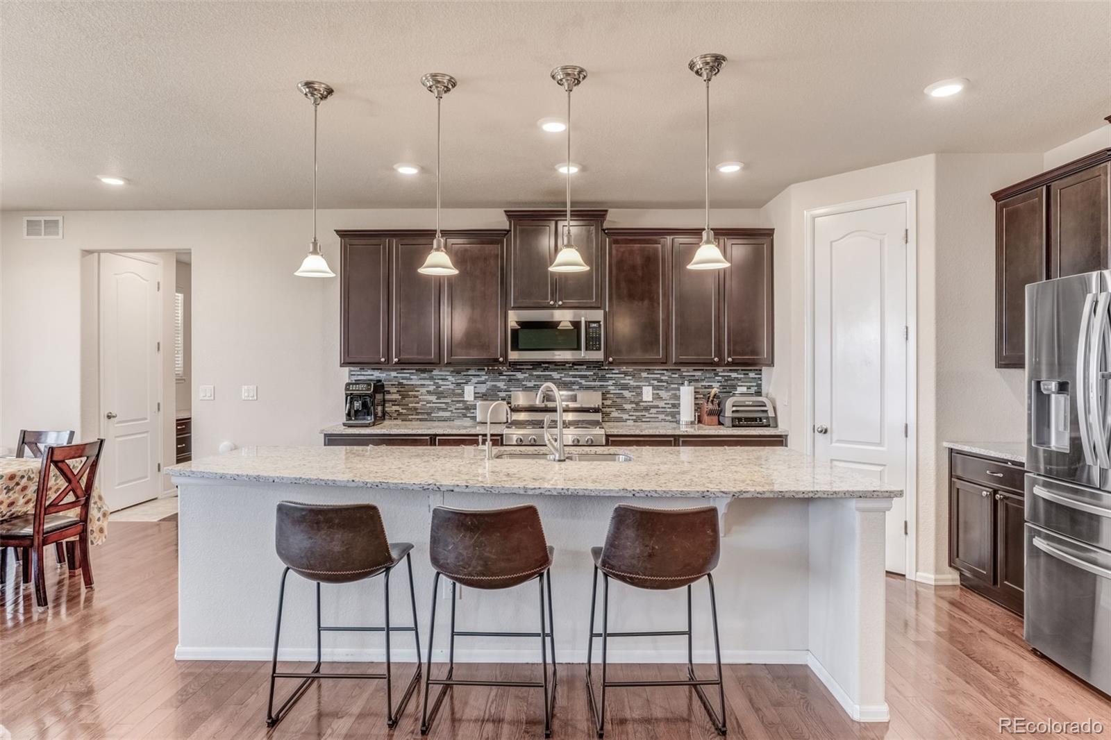 MLS Image #5 for 4934 s wenatchee circle,aurora, Colorado