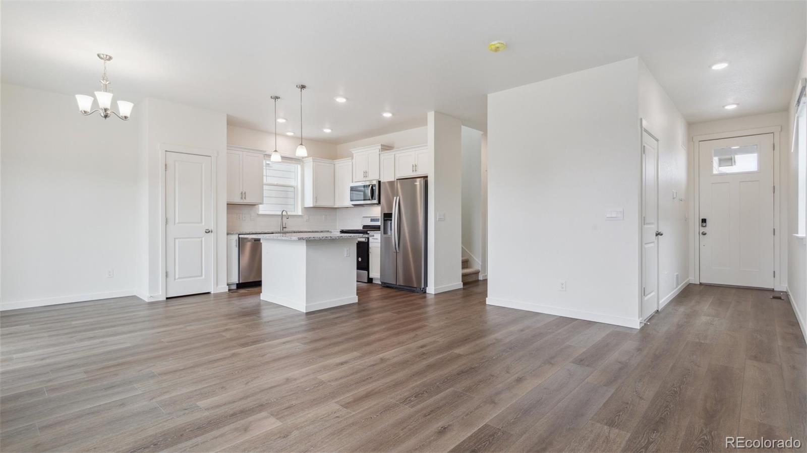 MLS Image #3 for 507  ledge street,lochbuie, Colorado