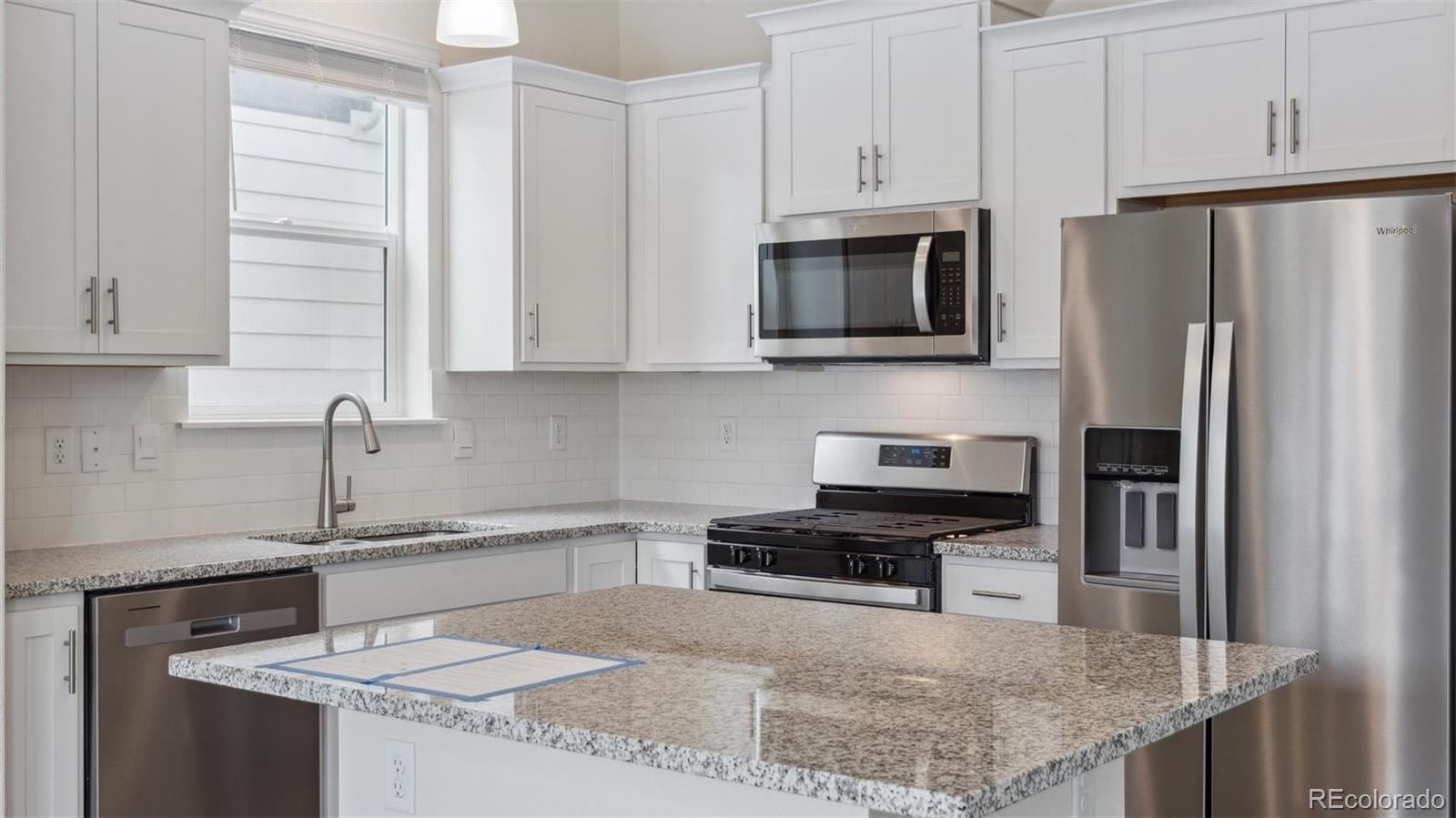 MLS Image #6 for 507  ledge street,lochbuie, Colorado