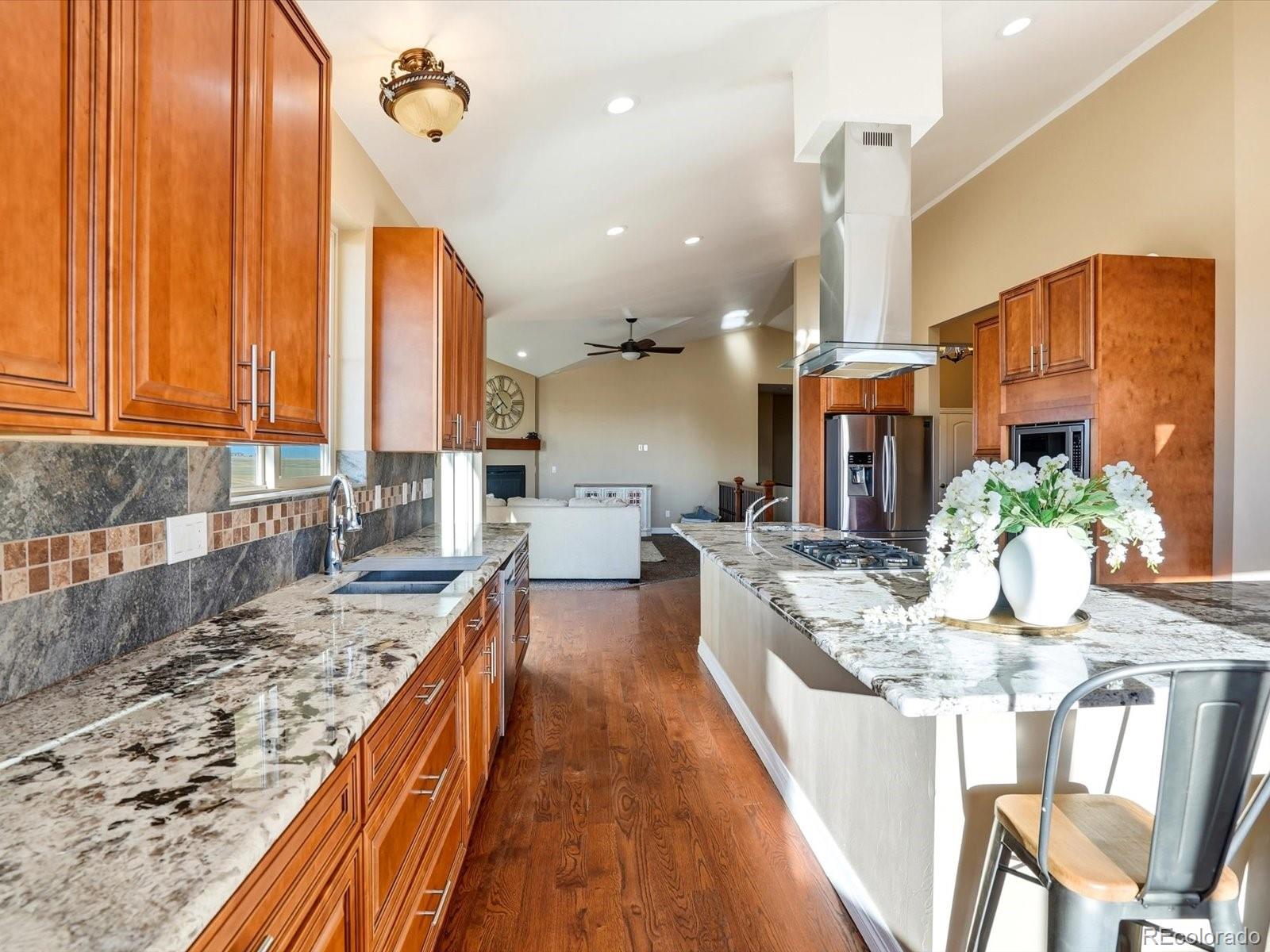 MLS Image #10 for 14077  indianfield court,hudson, Colorado