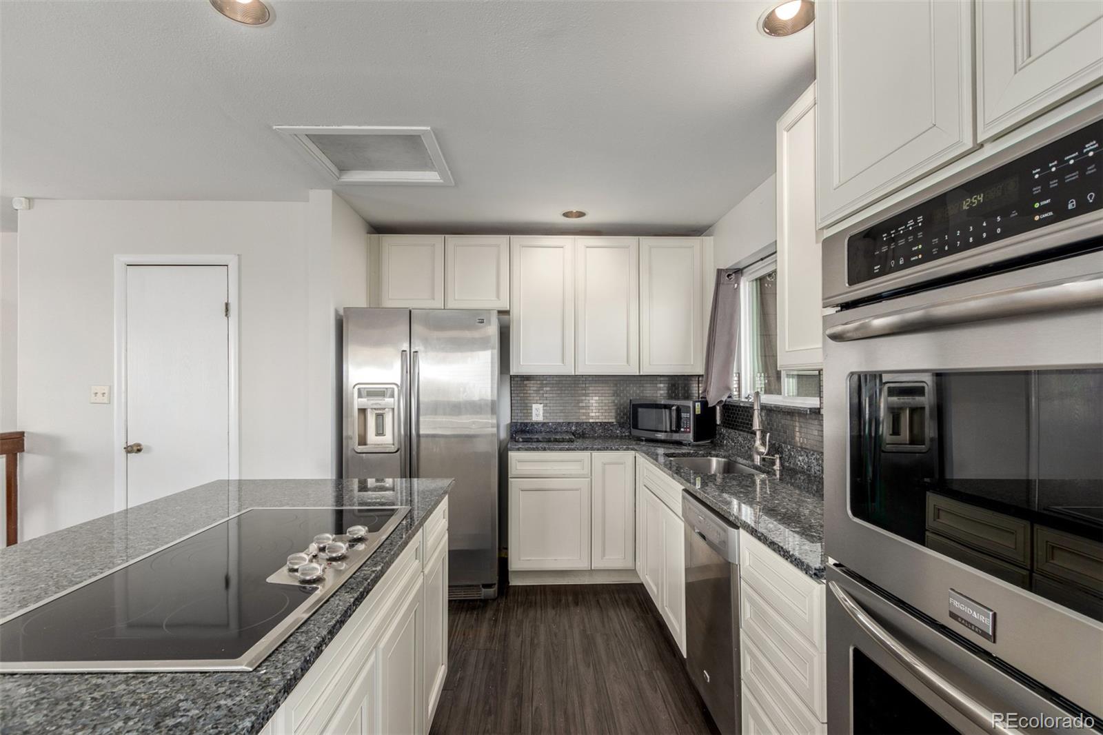 MLS Image #7 for 1061  sir galahad drive,lafayette, Colorado