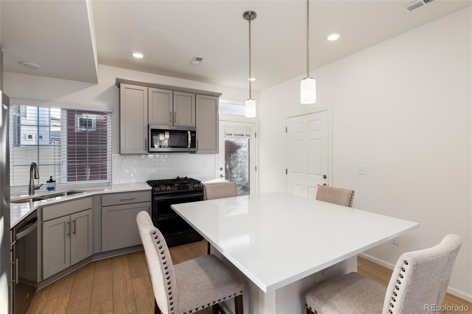 MLS Image #12 for 1082  sugarloaf lane,erie, Colorado