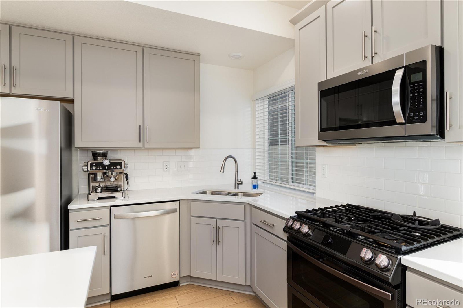 MLS Image #14 for 1082  sugarloaf lane,erie, Colorado