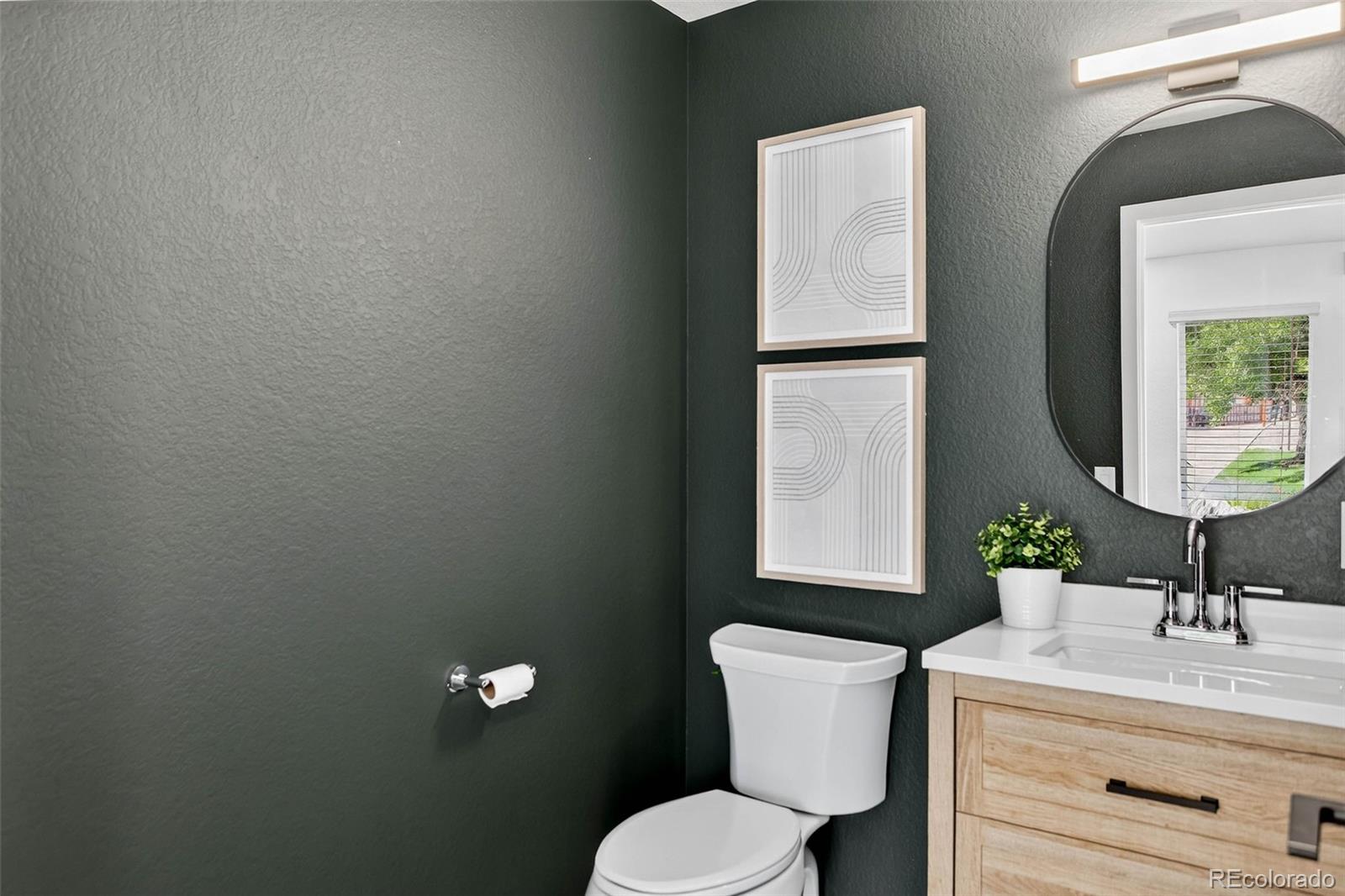 MLS Image #11 for 5128 w 26th avenue 102,denver, Colorado