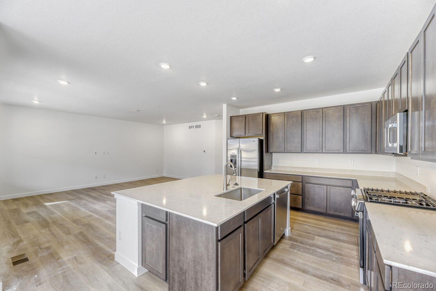 MLS Image #3 for 10874  tundra top drive,parker, Colorado