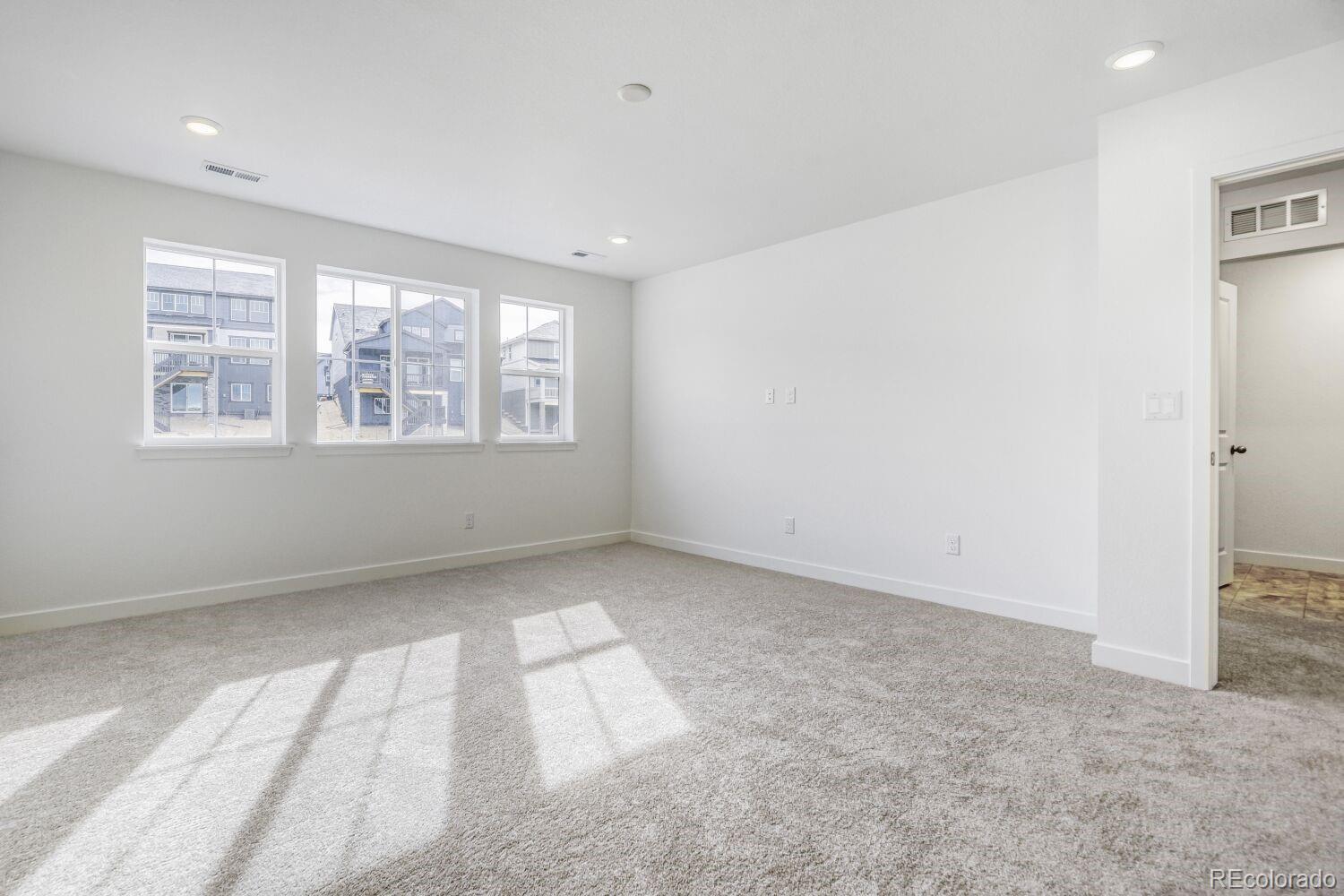 MLS Image #8 for 10874  tundra top drive,parker, Colorado