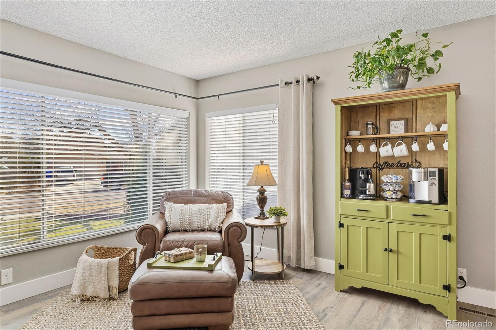 MLS Image #6 for 3160  westcliff drive,colorado springs, Colorado
