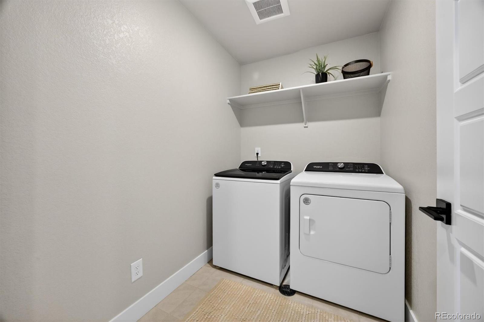 MLS Image #23 for 4649 s kipling circle,denver, Colorado