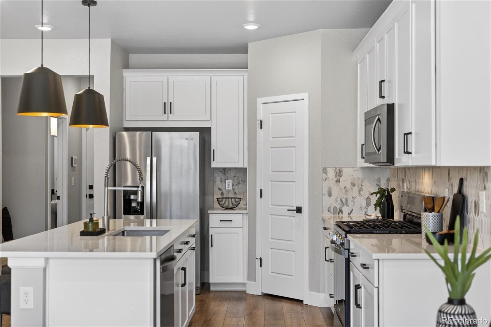 MLS Image #44 for 4649 s kipling circle,denver, Colorado