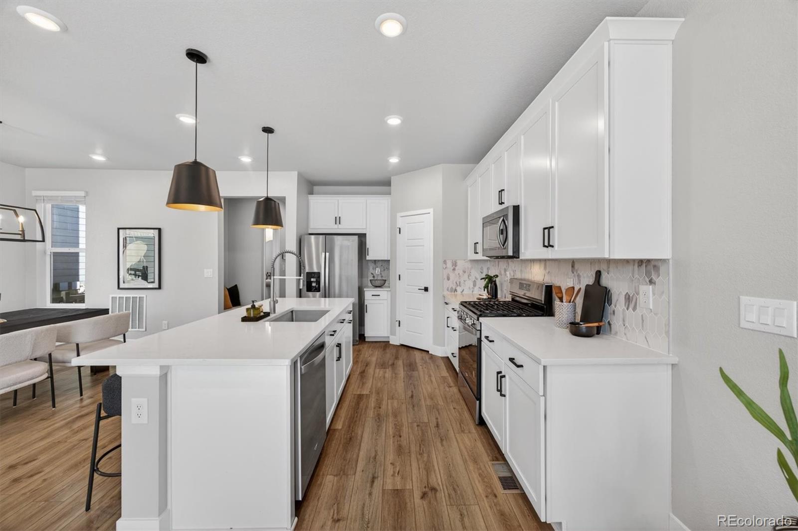 MLS Image #45 for 4649 s kipling circle,denver, Colorado