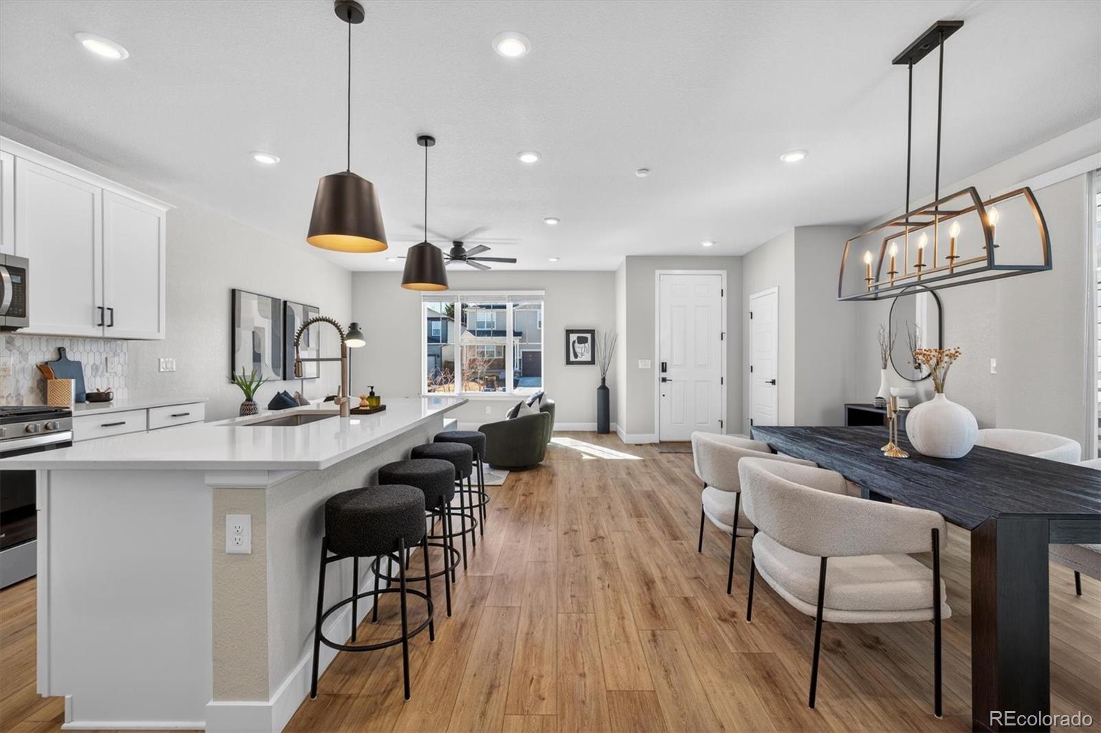 MLS Image #6 for 4649 s kipling circle,denver, Colorado