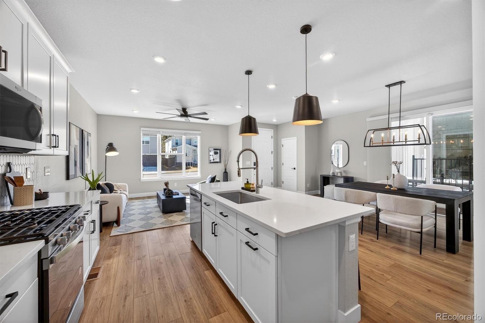 MLS Image #7 for 4649 s kipling circle,denver, Colorado