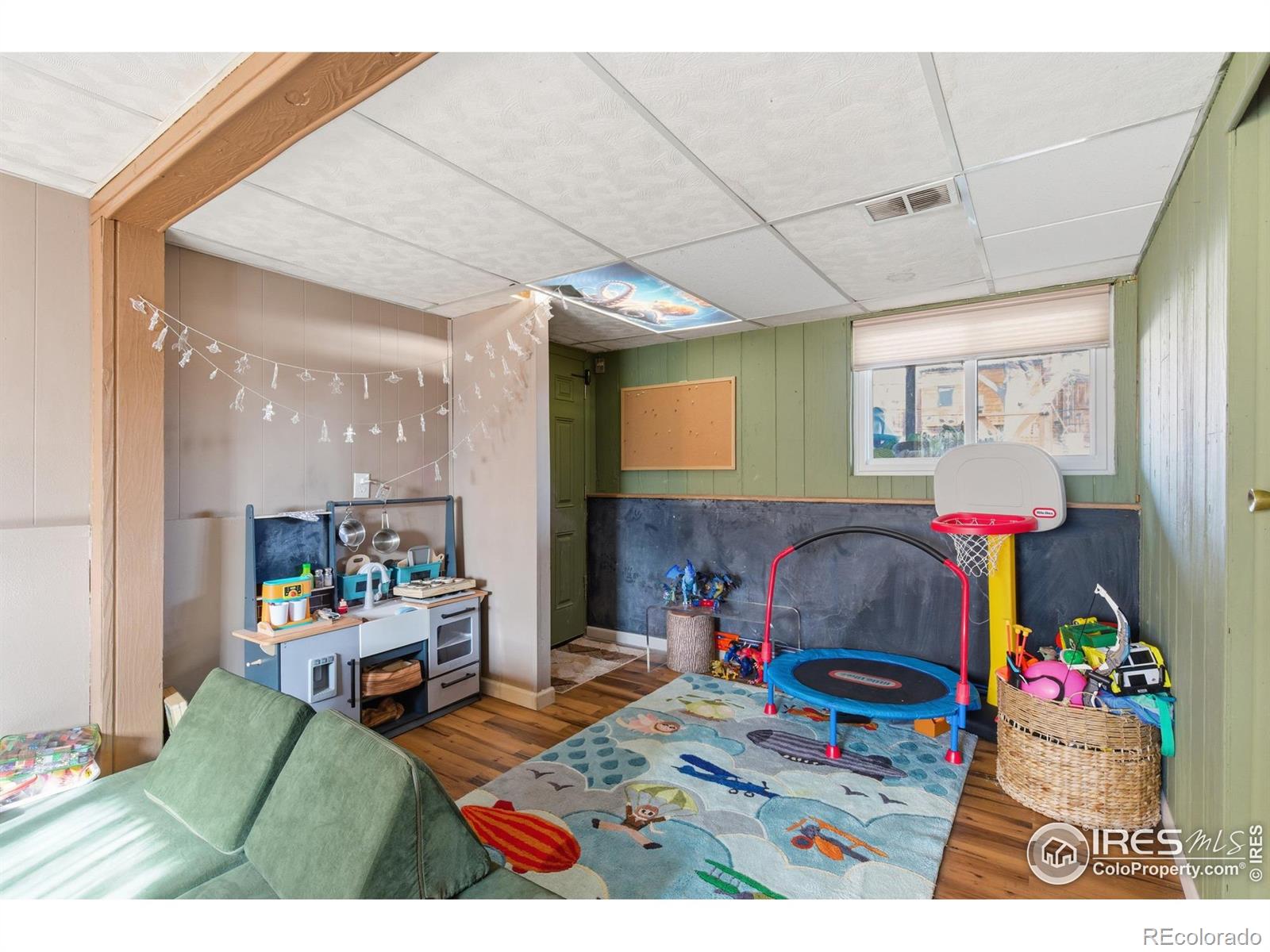 MLS Image #17 for 216  gary drive,fort collins, Colorado