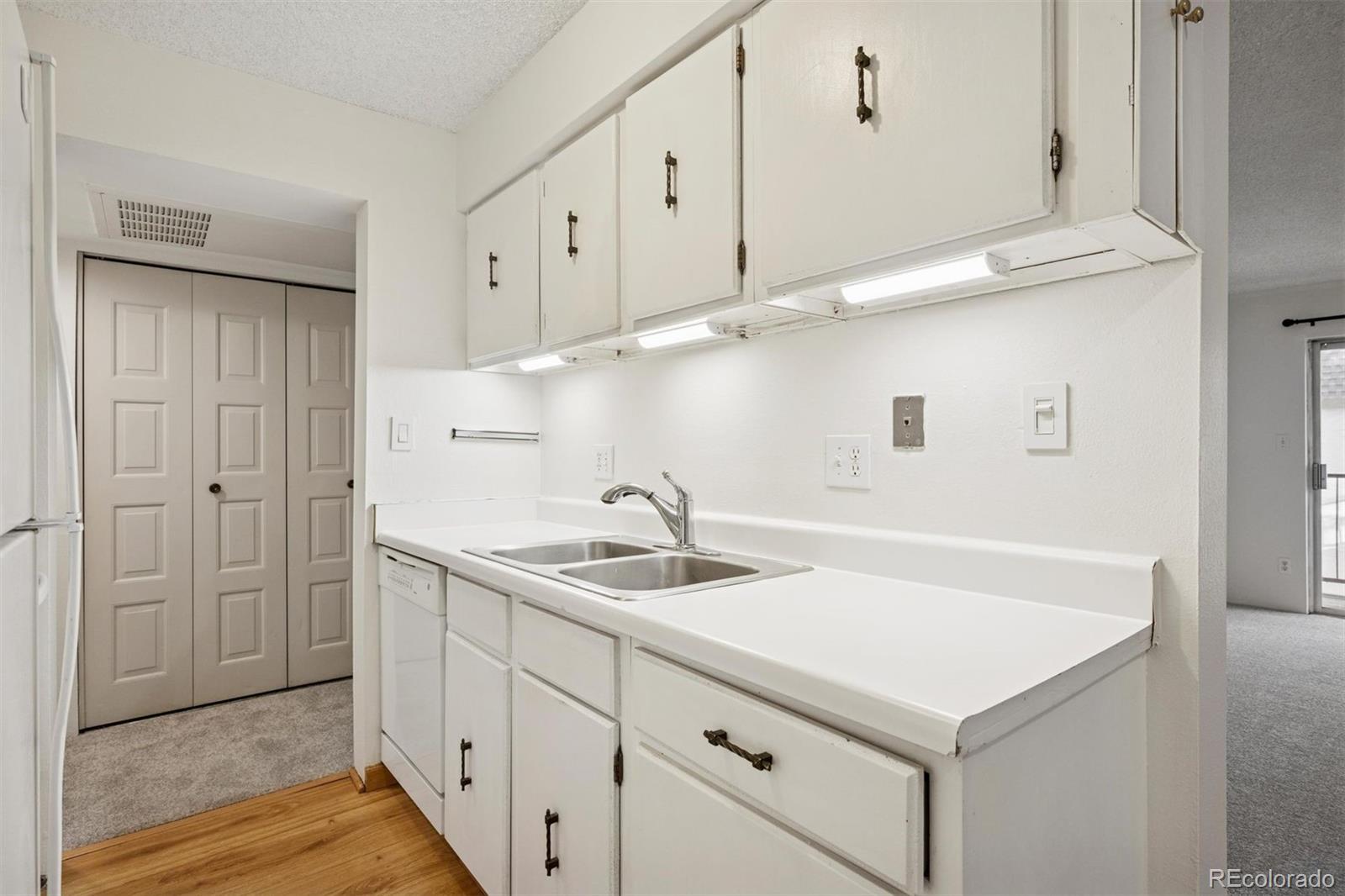 MLS Image #10 for 7755 e quincy avenue,denver, Colorado