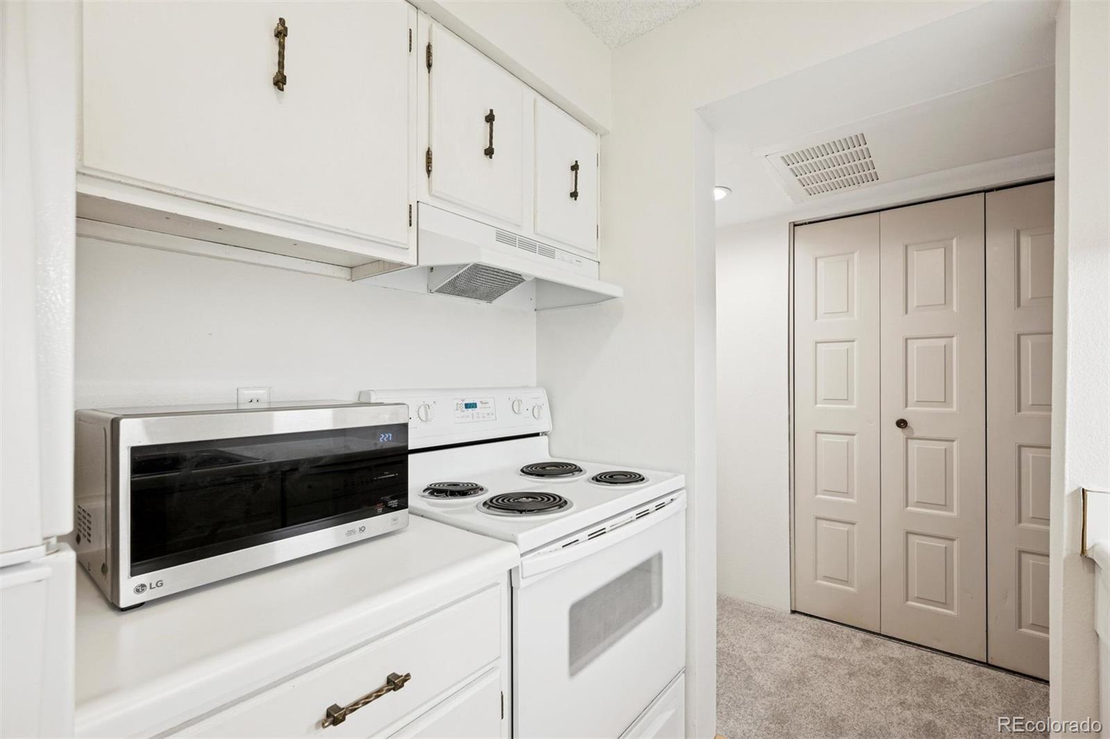 MLS Image #11 for 7755 e quincy avenue,denver, Colorado
