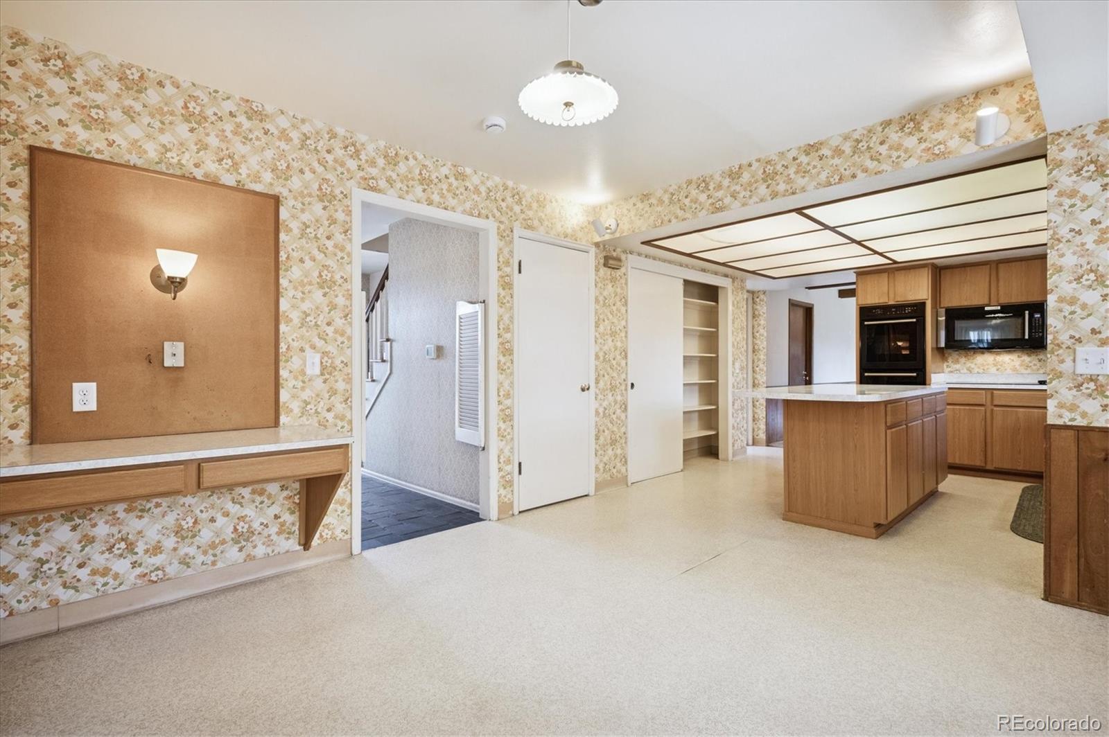 MLS Image #10 for 6891 s spotswood street,littleton, Colorado
