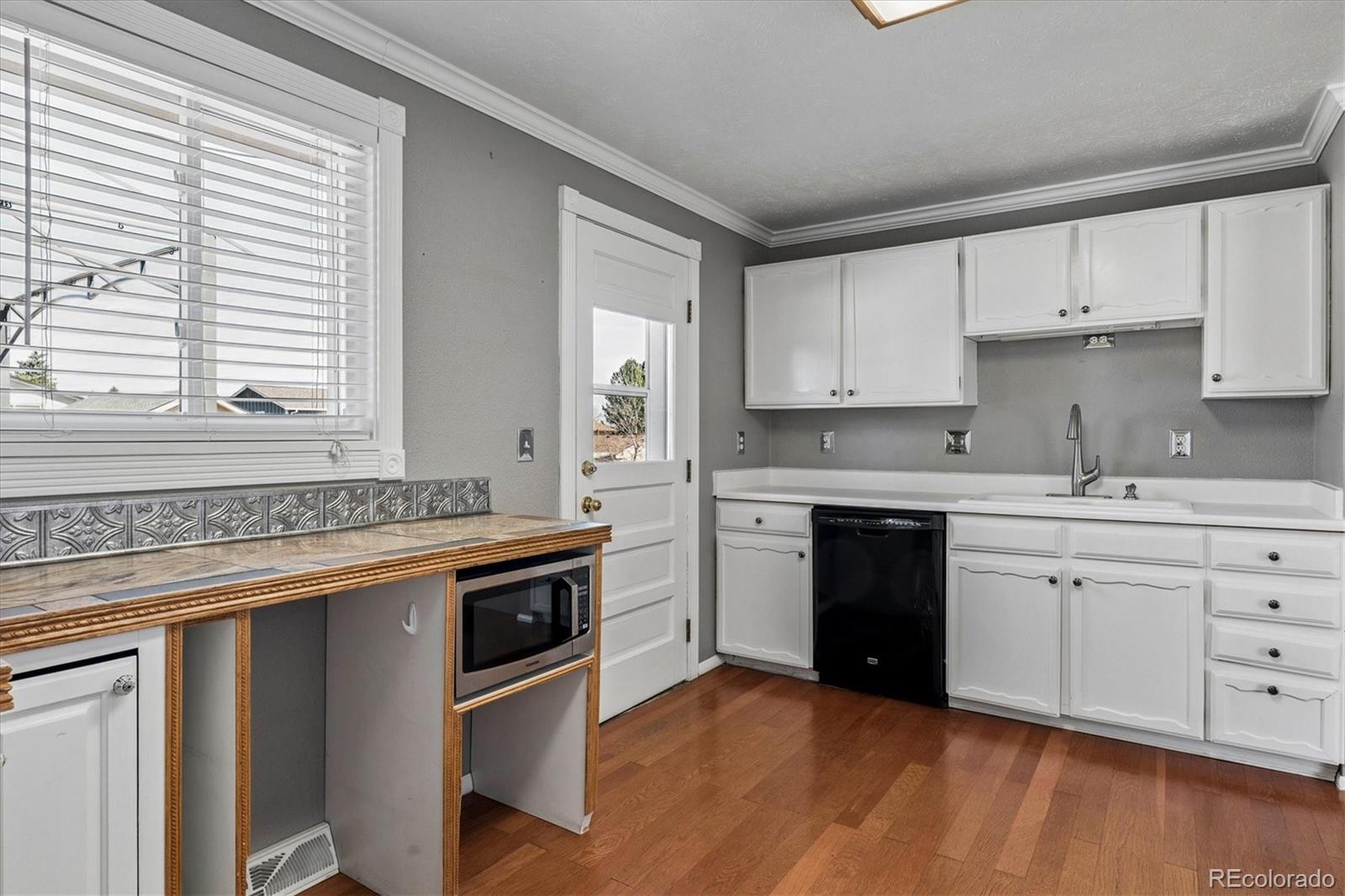 MLS Image #5 for 5845 w morraine avenue,littleton, Colorado