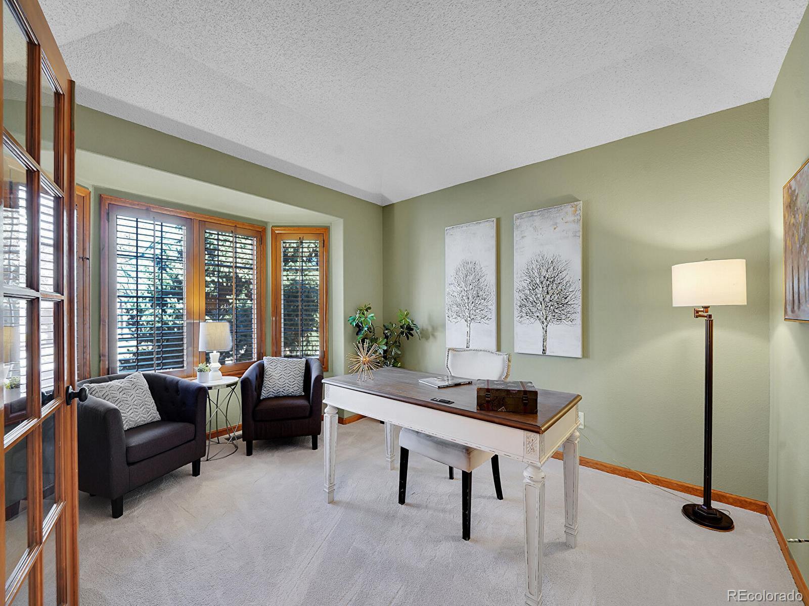 MLS Image #18 for 930 w dry creek road,littleton, Colorado